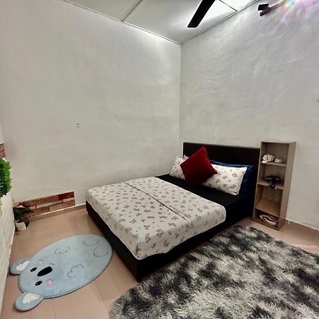 Cozy 255 Entire 3 Bedroom House At Alma Bukit Mertajam Eksteriør billede
